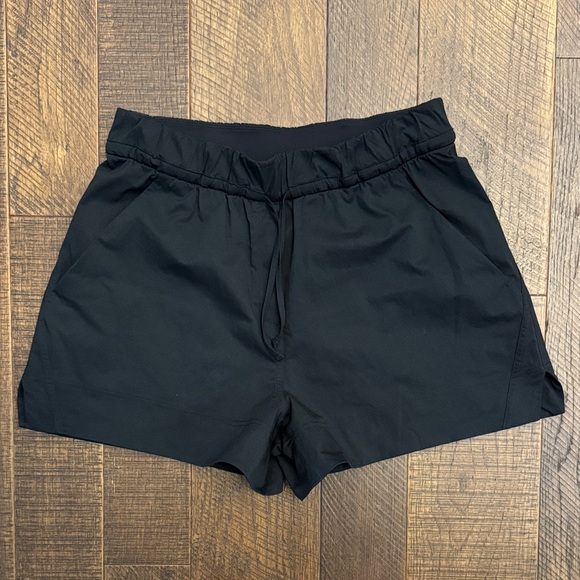 Lululemon Cinchable Waist High-Rise Woven Short 3.5" - Picture 5 of 11